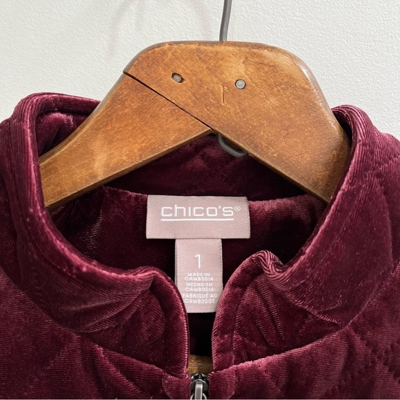 Chico's Quilted Velvet Vest Plum Wine Maroon Size 1 US Small NWT - Picture 3 of 8